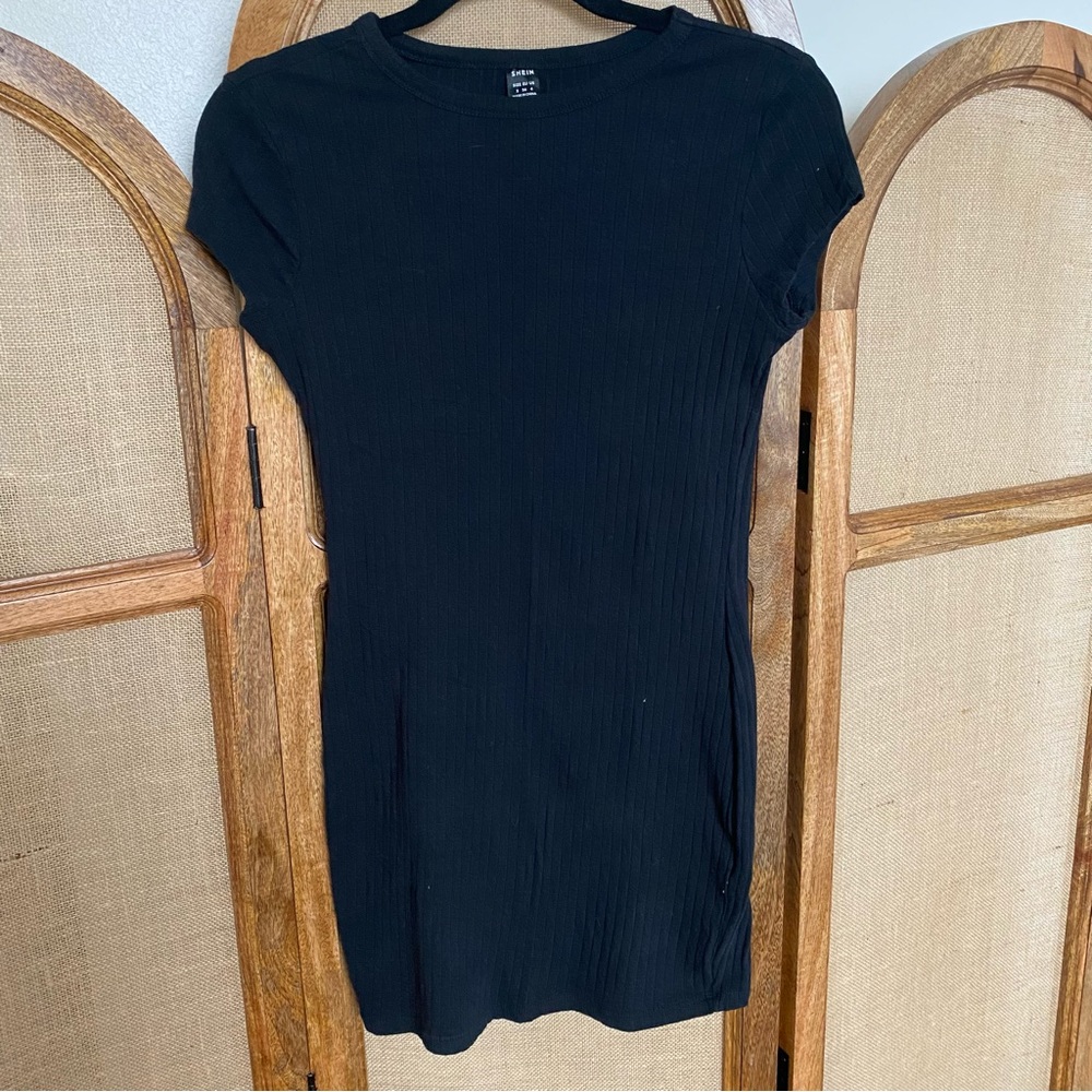 SHEIN T-Shirt Dress - Black